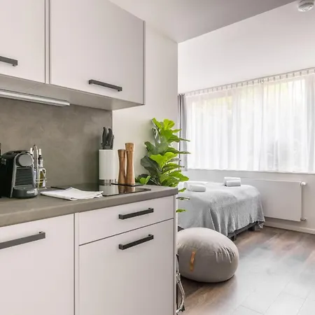 Limehome