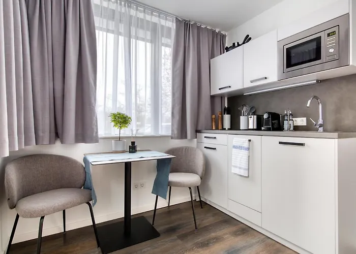 Limehome 3*