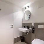 Ξενοδοχείο με διαμερίσματα Limehome 3*