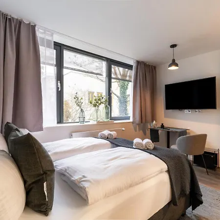 Limehome Aparthotel 3*