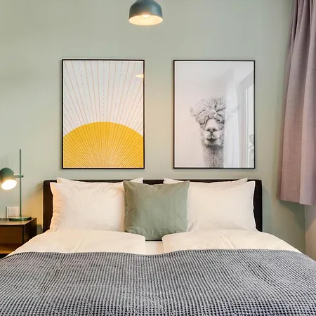 Limehome Munich Olschewskibogen 3* München