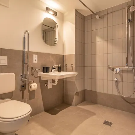 Limehome Munich Olschewskibogen 3*