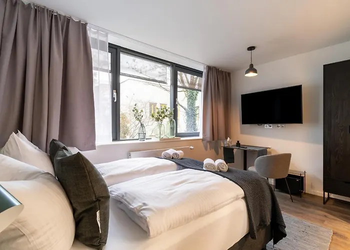 Limehome Aparthotel 3*